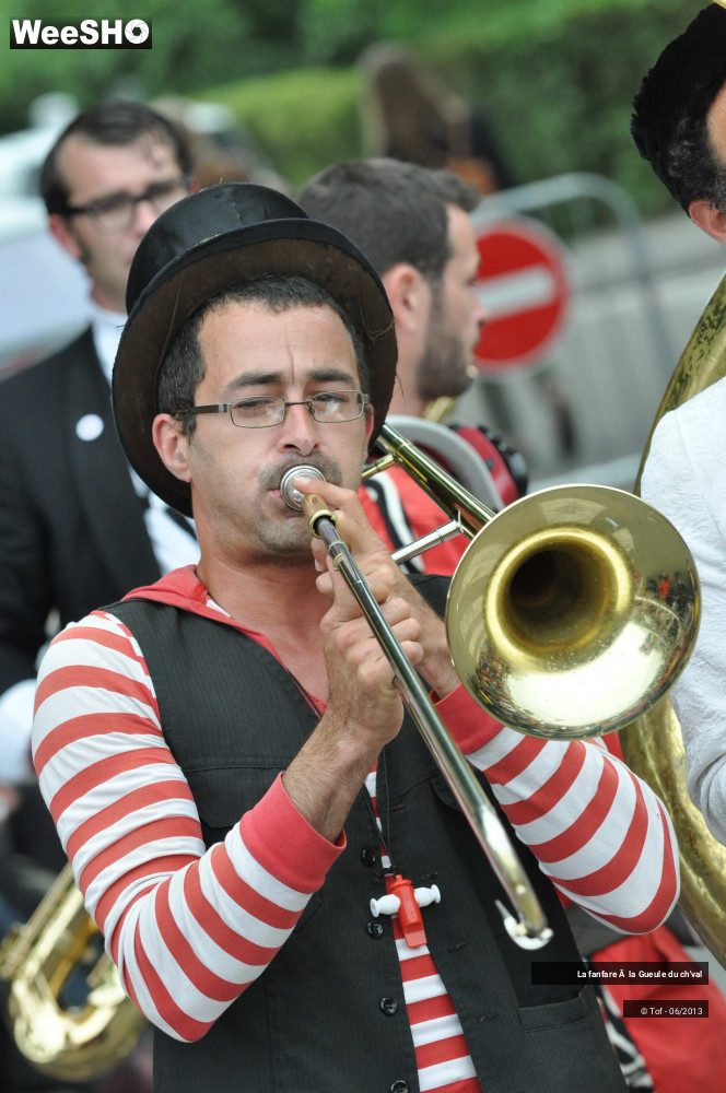46/56 photos du spectacle La fanfare à la Gueule du ch'val